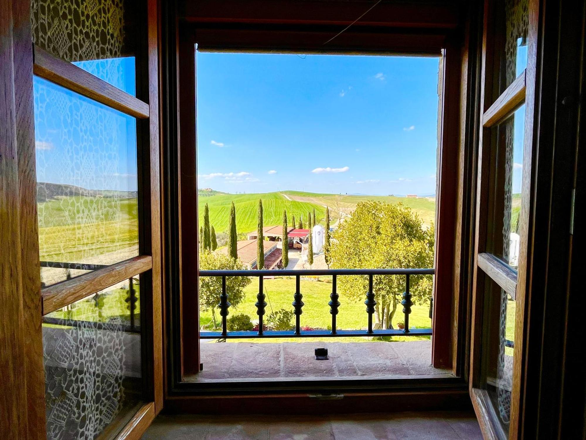Poggiosalto In Toscana Пиенца Экстерьер фото