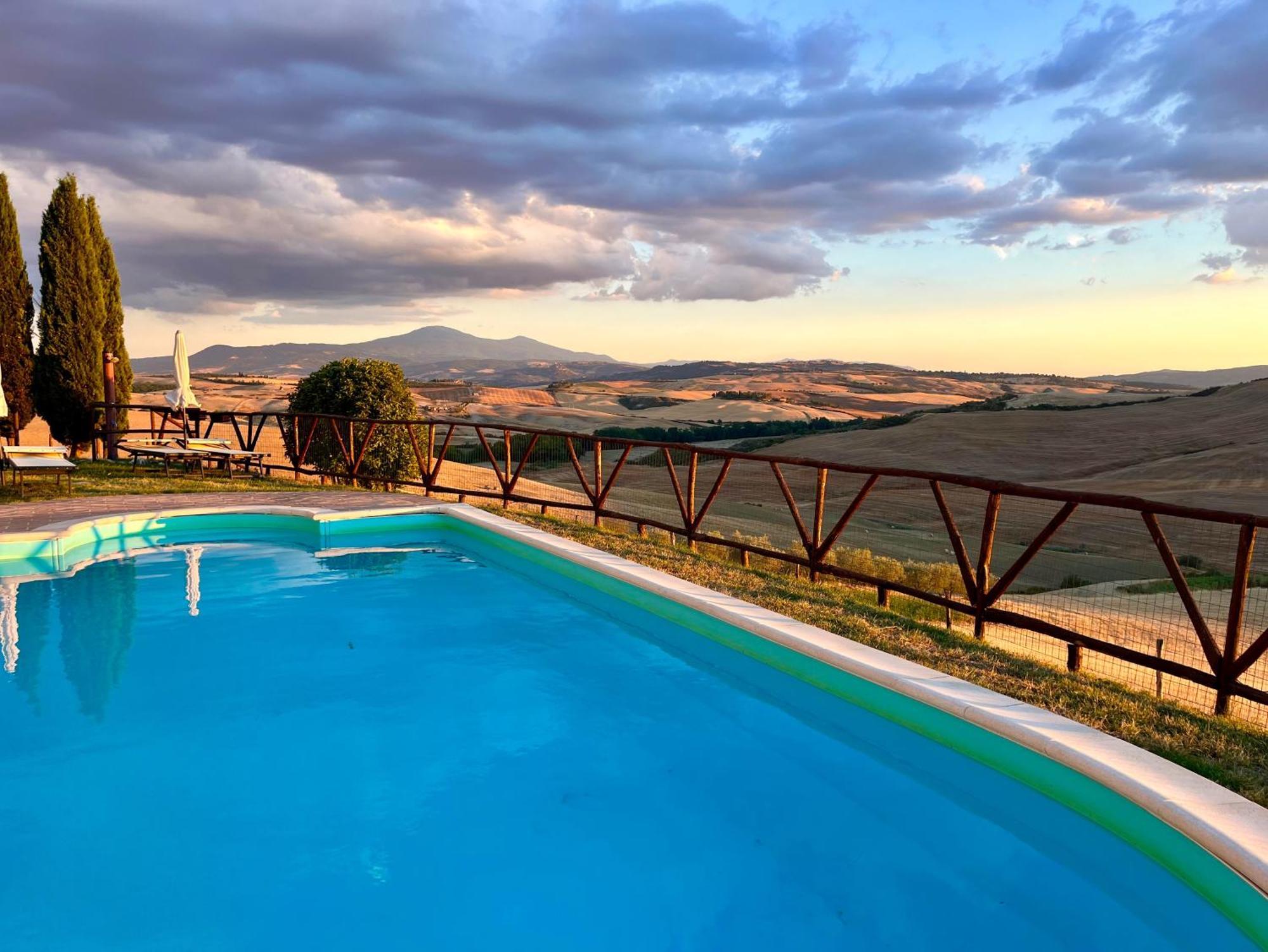 Poggiosalto In Toscana Пиенца Экстерьер фото